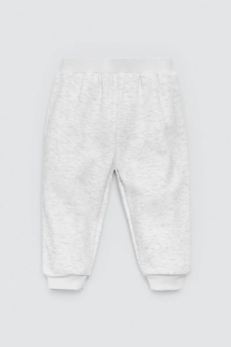 PRÉ-VENDA Conjunto básico para bebê: moletom cinza e calça jogger - Image 7