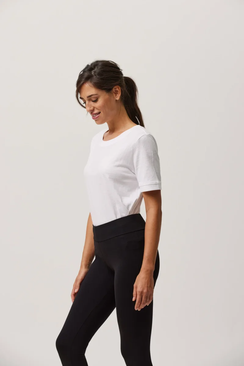 Leggings push-up pretas básicas - Image 4