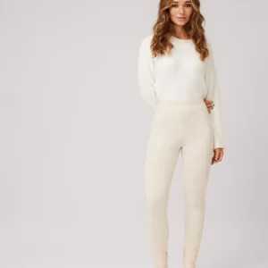 Leggings térmicas com efeito couro marfim