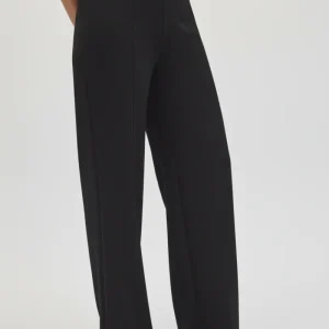 Calça social preta de perna larga