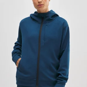 Jaqueta esportiva azul com capuz