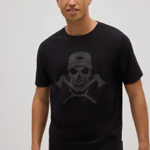 Camiseta manga curta com estampa de caveira